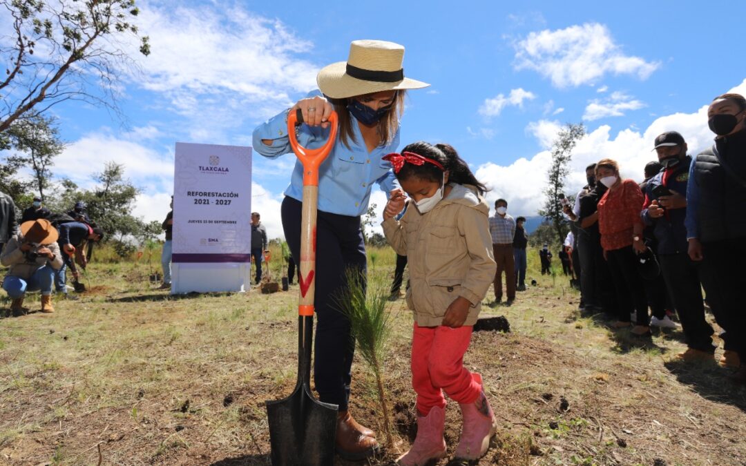 ENCABEZÓ LORENA CUÉLLAR ACCIONES DE REFORESTACIÓN EN LA MALINCHE