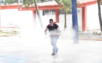 Realiza ayuntamiento de Cuapiaxtla Sanitización de espacios públicos y escolares