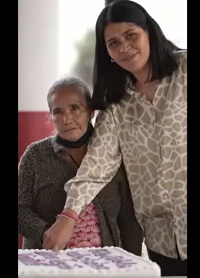 Celebró Diana Torrejón el 10 de mayo con madres del distrito II