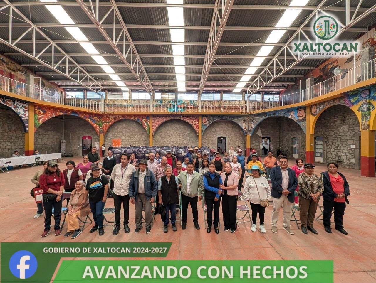Entregan tinacos a familias de Xaltocan para mejorar sus condiciones de vida