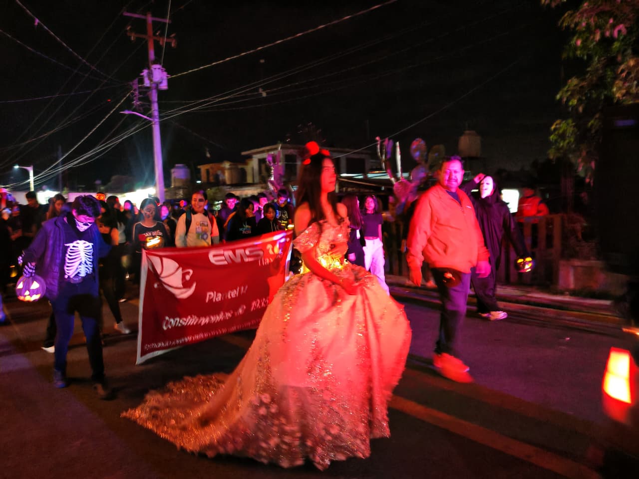 Cuaxomulco celebra sus tradiciones e identidad